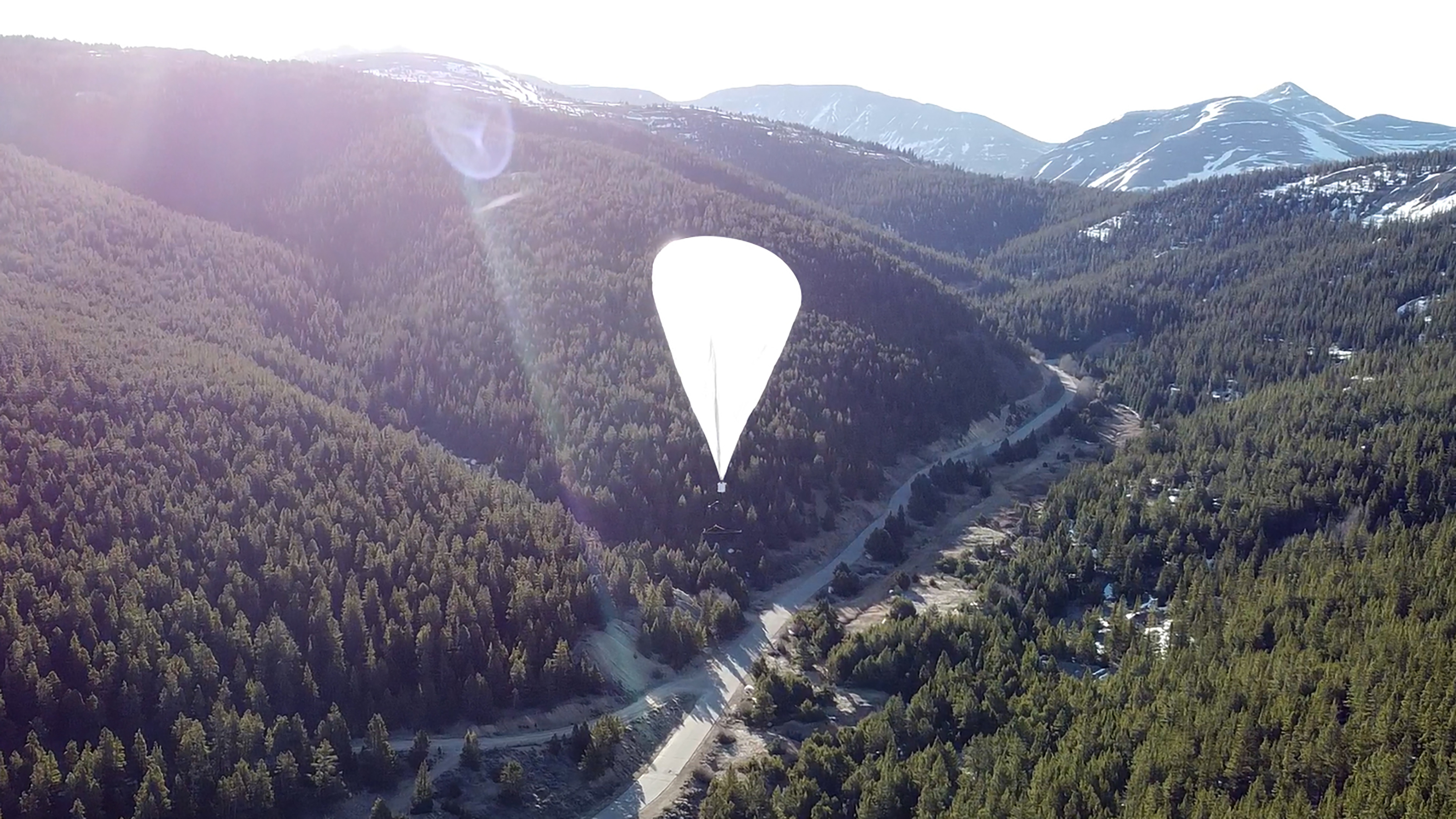 Weather Balloon for Wildfire Monitoring: New Tech to Spot Fires? Discover How It Prevents Wildfires!