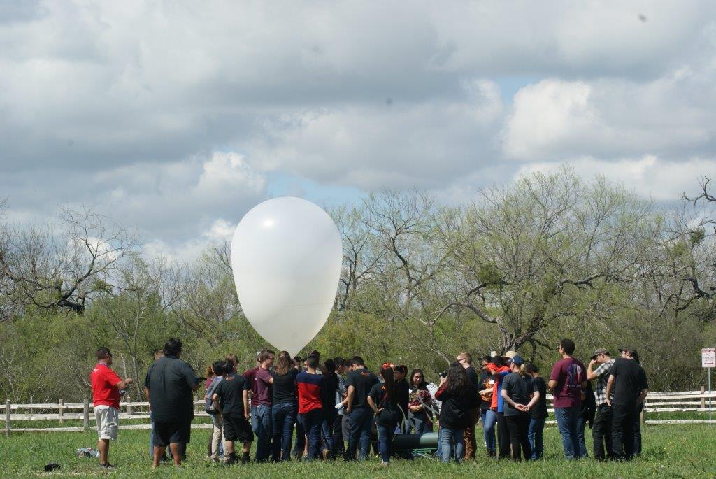 Teaching with weather balloons (Engage your students in hands-on learning)