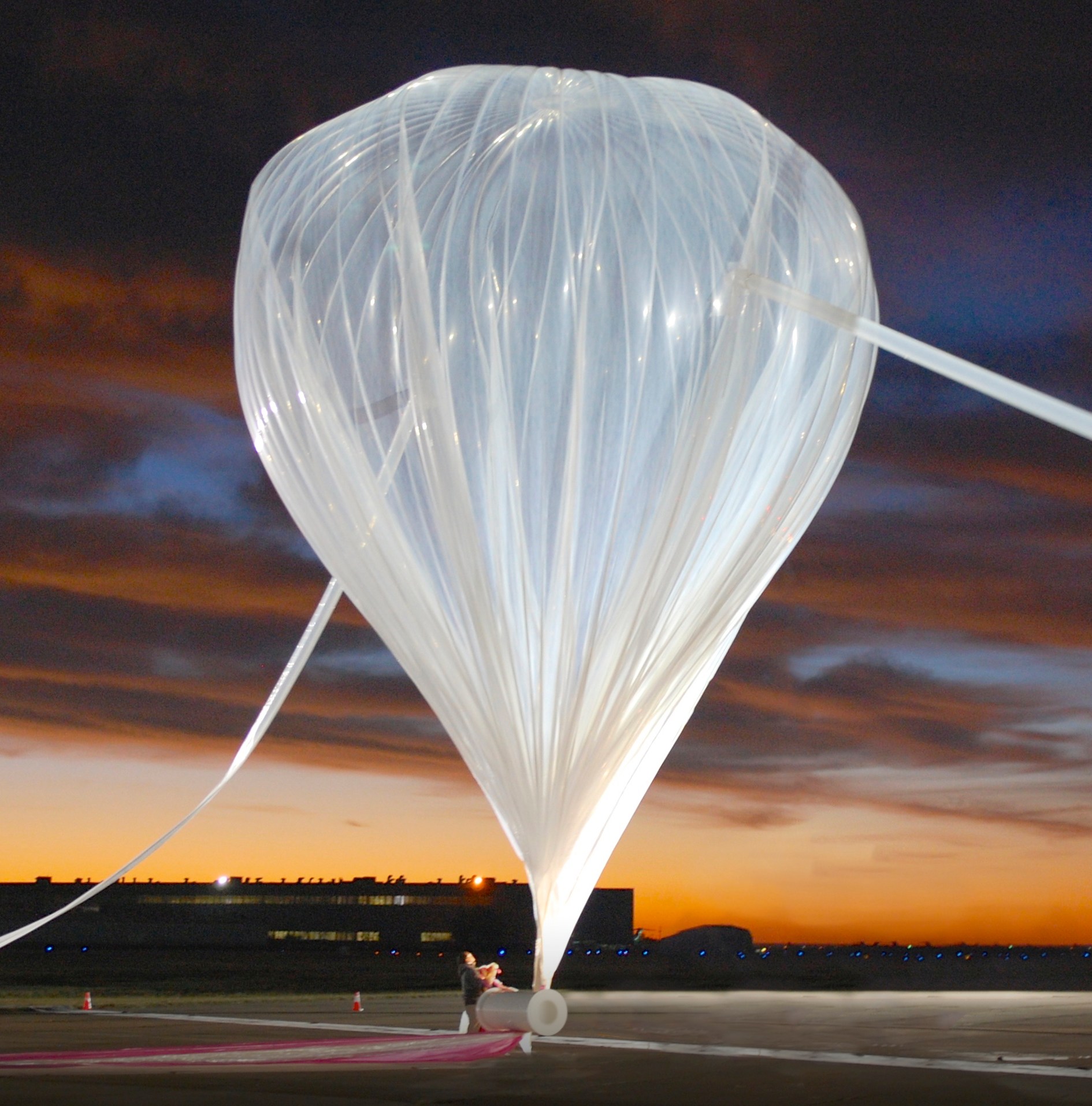 Is the stratolite balloon the future of sky tech? See why experts are so excited now.